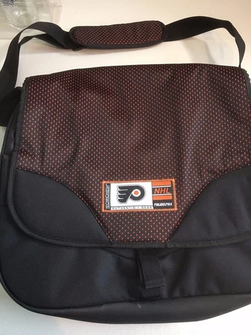 BRAND NEW PHILADELPHIA FLYERS COMPUTER MESSENGER SCHOOLBAG BACKPACK FREE SHIP Cover