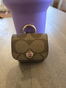 Coach AirPods Pro Case Compatible with AirPods - Photo 1 sur 6