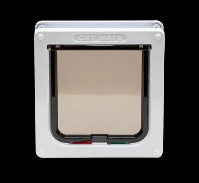 Cat Mate 4 Vías Bloqueo Gato/Perro Pequeño Solapa con Forro de Puerta, Blanco, Nuevo En Caja Foto 1 de 3