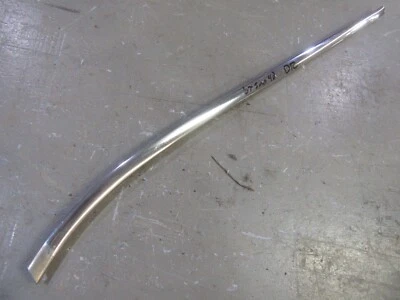 Chevrolet Impala 1961-64 4 puertas poste sedán marco de ventana exterior moldura DF Foto 1 de 2