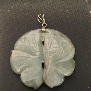 Large 14 karat gold, lucky Jade Koi fish pendant - Picture 1 of 2