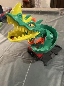 Mattel / Hot Wheels City Dragon Drive Firefight Track Pre - Owned - Picture 1 of 5