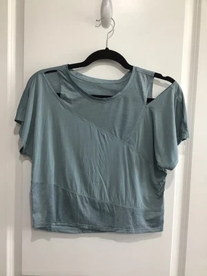 Lululemon Cropped Slim Yoga Short Sleeve In Green Size 6 - Image 1 of 4