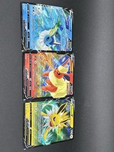 Vaporeon V SWSH150 SWSH: Sword & Shield Promo Cards Holo - Picture 1 of 7