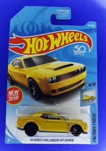 HOT WHEELS YELLOW 2018 #319 18 DODGE CHALLENGER SRT DEMON HEMI HELLCAT MOPAR  - Picture 1 of 5