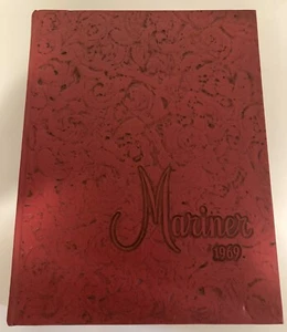 1969 FERGUSON The Mariner NEWPORT NEWS VA YEARBOOK - Picture 1 of 1