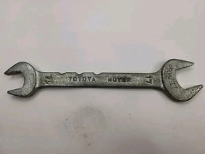 Vintage Toyota Motor 14mm 17mm Open Ended Spanner Wrench - Made In Japan - Picture 1 of 7