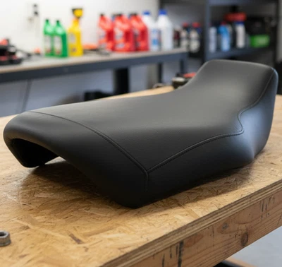 Cubierta de asiento Honda Foreman 400 450 para modelos 1997 a 2004 cubierta de asiento color negro Foto 1 de 2