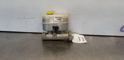 05 DODGE RAM 2500 5.9L BRAKE MASTER CYLINDER THRU 10/30/04 - Image 1 of 4