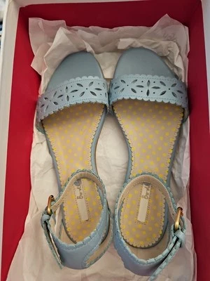 Новые в коробке женские сандалии Boden Flora светло-голубые размер 37 - Изображение 1 из 4