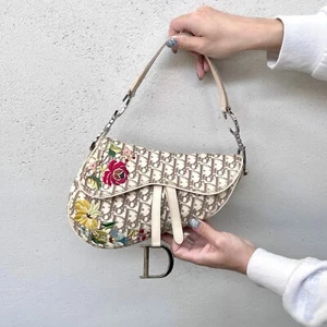 RARE☆☆☆☆☆Auth CHRISTIAN DIOR Trotter Flower Embroidery Saddle Bag Shoulder Bag - Picture 1 of 14