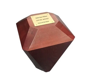 Personalised Engraved Urn Solid Beech Wood Mahogany Stain Cremation Ashes - Picture 1 of 4