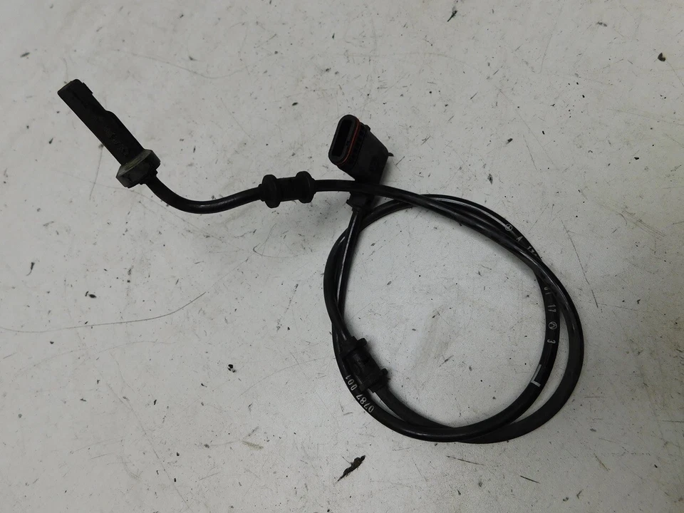 Sensor de velocidad de rueda de freno trasero Mercedes Benz SLK 350 R171 ABS L A1715400117 J111 Foto 1 de 1