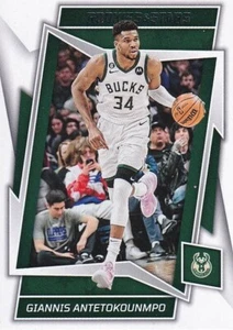 2022-23 Panini Chronicles - Rookies and Stars #620 Giannis Antetokounmpo - Bucks - Picture 1 of 2