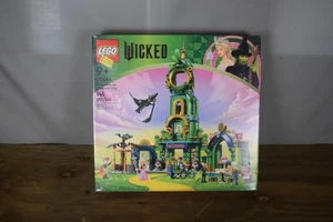LEGO Wicked 75684 Welcome to Emerald City 945pcs Building Set New Sealed 9+ - Picture 1 of 11