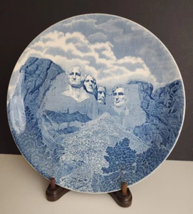 Mt Rushmore National Memorial Plate Johnson Bros. England 10 3/4” South Dakota - Foto 1 di 4
