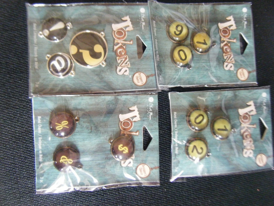 Pacote com 4 pingentes de metal contas Blue Moon, fichas - 12 berloques - Imagem 1 de 1