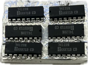 6x 74123N SIGNETICS Schaltkreis - Bild 1 von 1