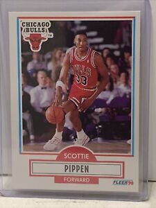 1990 Fleer Scottie Pippen #30 Chicago Bulls Basketball Card Hall of Famer!