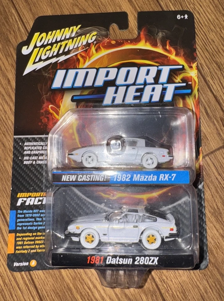 Johnny Lightning JLPK014-JLSP169A 1982 Mazda RX-7 Datsun 280ZX Set of 2 1/64