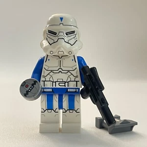 LEGO Special Forces Commander Minifigur Star Wars Yoda Chronicles (2013) - Bild 1 von 6