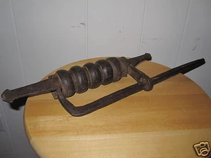 ANTIGUO HIERRO FOLK ARTE ARTÍSTICO CERRADURA DE PUERTA ACANALADA CONSTRUCCIÓN PIEZA DE EXHIBICIÓN WOW - Imagen 1 de 12