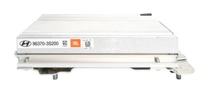 2011-2015 Single OEM Hyundai Sonata Hybrid Option Audio Amplifier 96370-3S200 - Picture 1 of 4