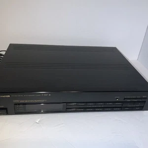 Pioneer FM-AM F-447 Digital Synthesizer Tuner Made In Japan - Picture 1 of 7