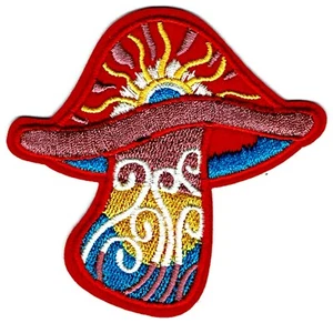 Hippie Pilz bestickt Bügelbild Patch Peace Love Weed Drop - WIR VERSENDEN SCHNELL - Bild 1 von 2