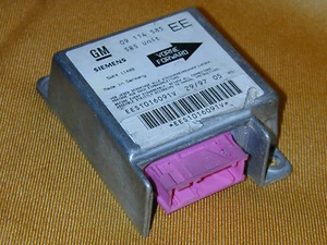 OPEL CORSA - CENTRALINA AIRBAG codice GM 09 114 585 - Picture 1 of 1