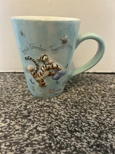 Disney Store Tiggers Garden Mug - RARE EXCLUSIVE Disney Tigger Mug Cup - Picture 1 of 3