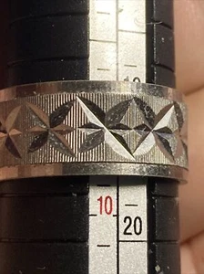 (Signed: Uncas 10) Band Frosted Cut diamond design Old Vtg sz 9.5 RING Jewelry - Picture 1 of 11
