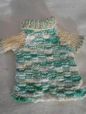 Handknit100 percent cotton sweater for your  3-4 lb pet.Choose this 1 - Image 1 of 2