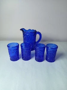 Vintage Mini Art Glass Cobalt Blue Peacock Miniature Pitcher & 4 Tumblers - Picture 1 of 8