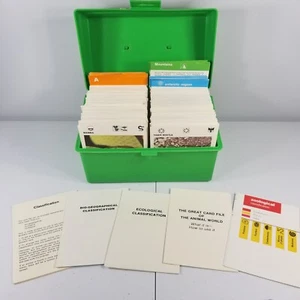 VINTAGE Illustrated Wildlife Treasury over 1,000 Animal Fact Cards in Case - Picture 1 of 8