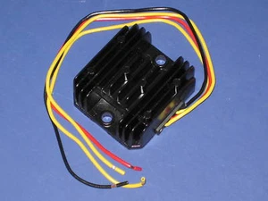 PODtronics rectificador monofásico 12v regulador de voltaje Triumph 2 cables caja de alimentación - Imagen 1 de 2