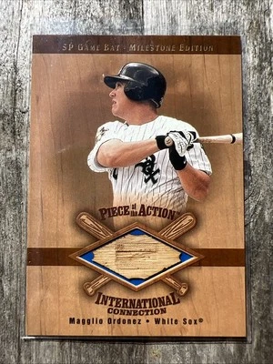 2001 SP Game Bat Milestone Magglio Ordonez Piece of the Action #I-MO Bat Relic - Image 1 of 4