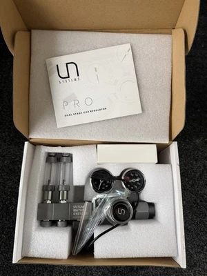 Regulador de CO2 UNS - PRO grado profesional doble etapa  Foto 1 de 2