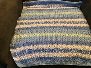 Aran blanket hand knitted in blue/green/white Wool - Picture 1 of 2