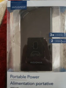 INSIGNIA 10 000 MAH BANQUE D'ALIMENTATION PORTABLE DOUBLE USB - NS-MB10002-C - Photo 1 sur 2