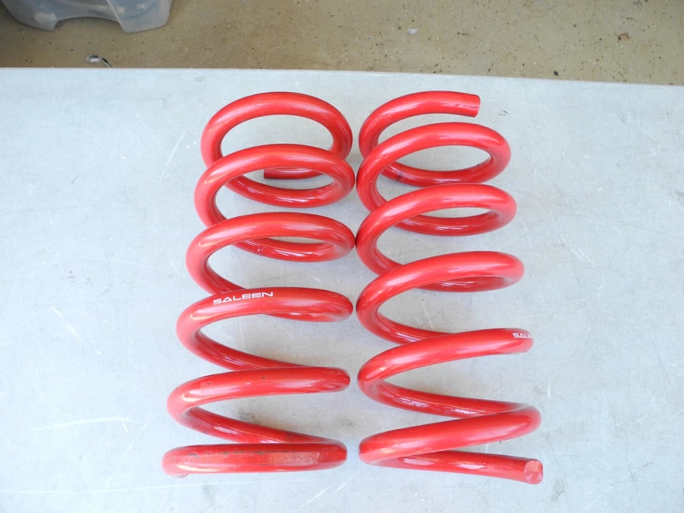 Saleen Performance 后降压弹簧 适合 15-23 福特野马 带 Magneride 全新 — 第 1/4 张图片