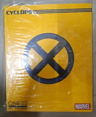 Mezco One : 12 Collective X-Men Cyclops Scott Summers Action Figure - Image 1 of 4