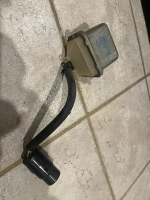 Relé de potencia del motor principal Mercury Capri 1991-1994 Foto 1 de 2