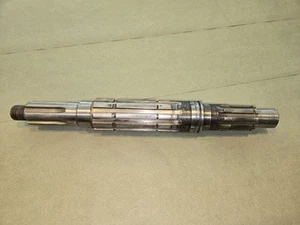 Jeep T18 Manual Transmission Main Shaft - Picture 1 of 8