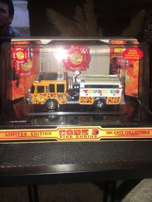 Code 3 1/64 Scale 12227 - Fire Engine 99 Ferrara Inferno Pumper - Toys R Us - Image 1 of 4