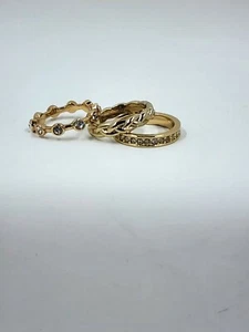 Avon Verzaubertes 3-teiliges Vorsteckring Set Goldfarben Größe 6 - Bild 1 von 2