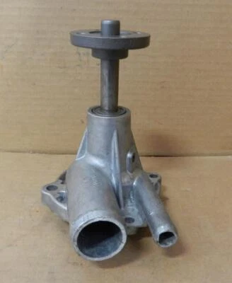 AMC Classic 196 196 196 196 1961-64 3,2 L OHV (bloque de aluminio) bomba de agua nueva 3160203 Foto 1 de 4