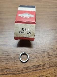 NOS Briggs & Stratton 93516 Dichtung Ösenhalter - Bild 1 von 2