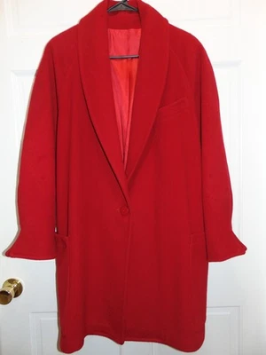 VINTAGE NEIMAN-MARCUS RED 100% PURE WOOL 3/4 LENGTH WOMEN'S COAT SIZE 12 - Image 1 of 4