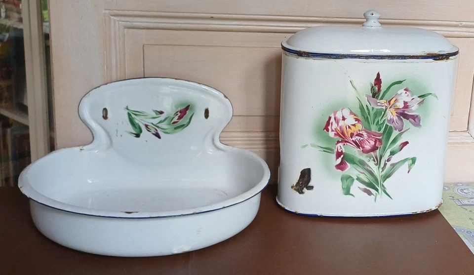 Ancienne Fontaine émaillée décor d'Iris - 1900 - Photo 1/4